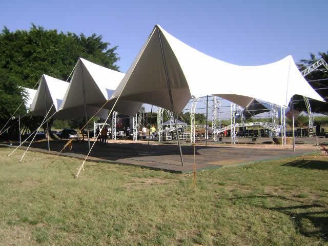Tenda Caravela